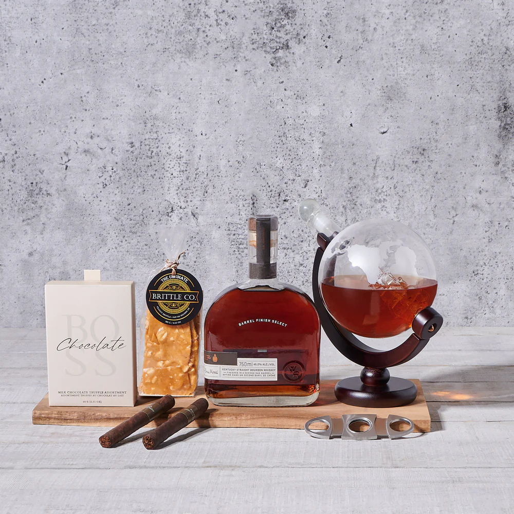 Heritage Whiskey Decanter & Cigar Gift Board